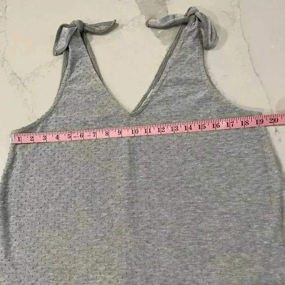 GILLI Heather Gray Textured V Neck Tank Top Bow Straps Women’s Size XL - Picture 4 of 6